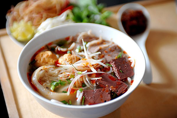 Bun bo Hue calories là gì và vì sao ai ăn bún bò cũng nên biết