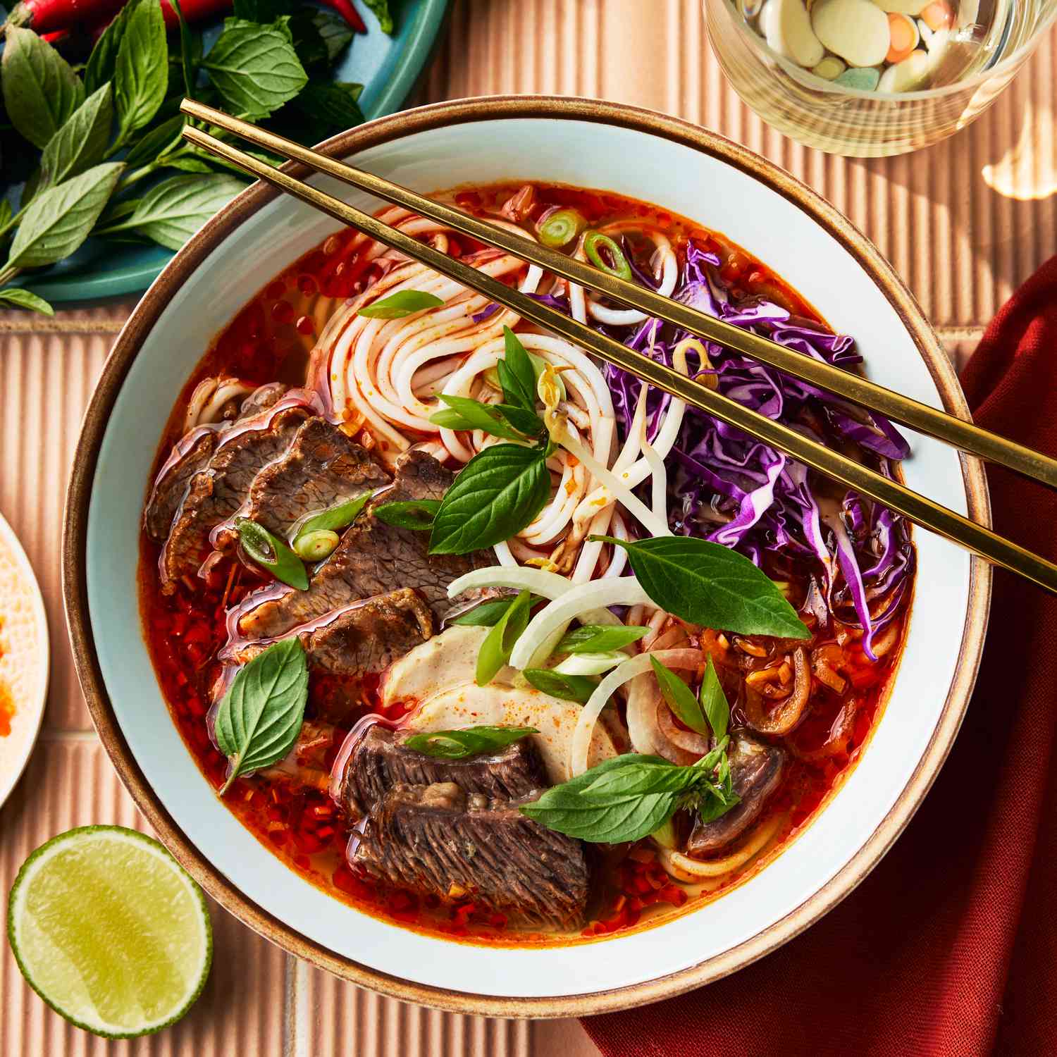 Calo trong bún bò Huế là gì?